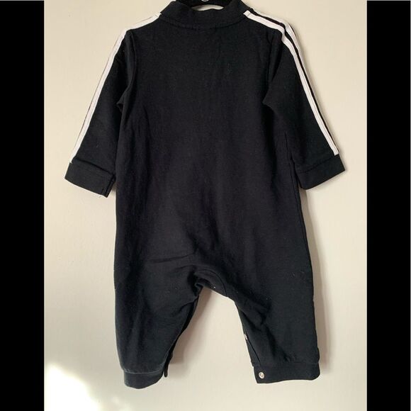 Adidas black/white 3 stripes unisex coverall, snap closure, good condition, 9mon - Picture 6 of 7